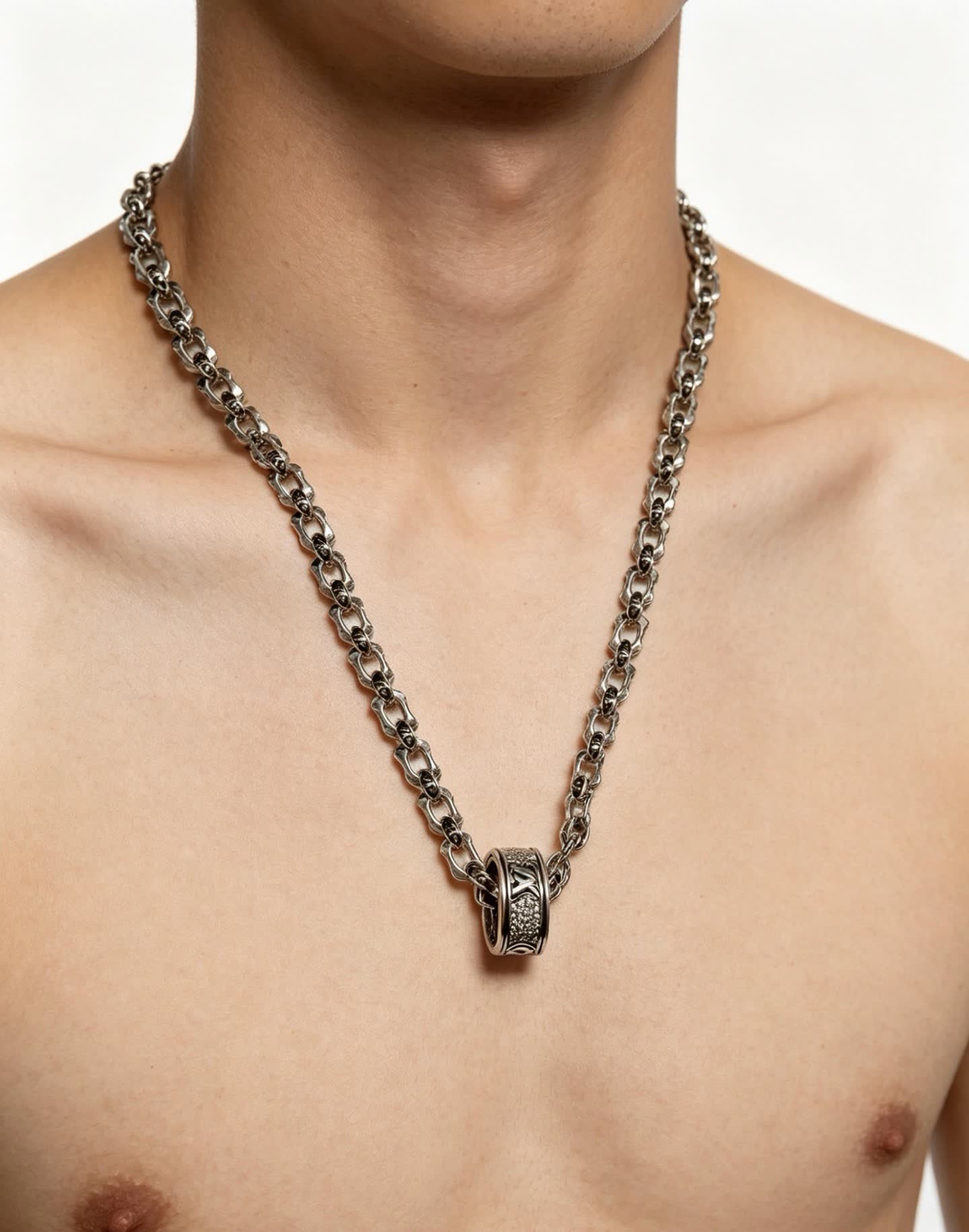 Louis Vuitton Silver Chain Necklace with Decorative Clasp
